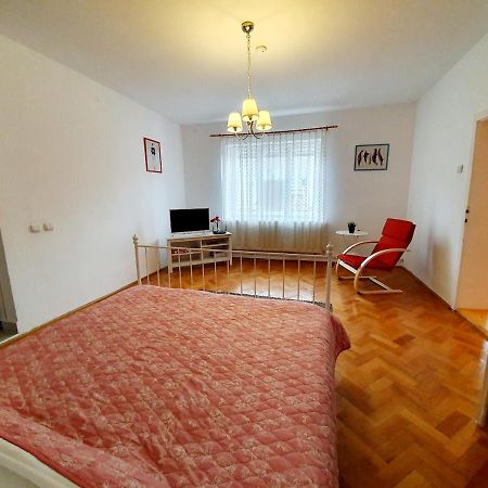 Luk Old Town Apartment Sibiu Buitenkant foto